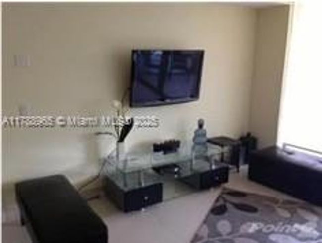 APT-1006 - 5875 Collins Ave, Condo with 1 bedrooms, 2 bathrooms and null parking in Miami Beach FL | Image 5
