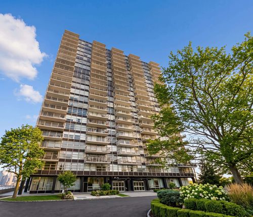 9c-6050 Blvd East, West New York, NJ, 07093 | Card Image