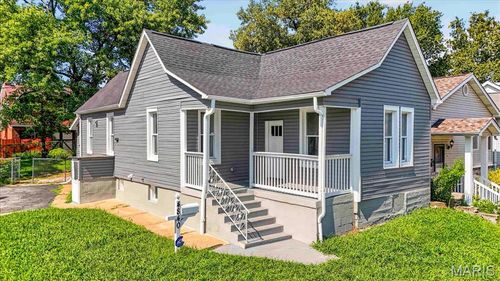 4840 Hamburg Ave, Saint Louis, MO, 63123-4807 | Card Image