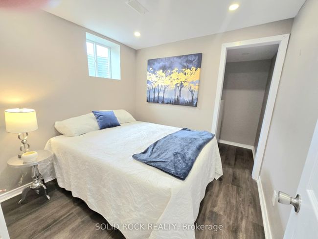 143 Bartonia Cir, House other with 5 bedrooms, 4 bathrooms and 4 parking in Orléans ON | Image 34