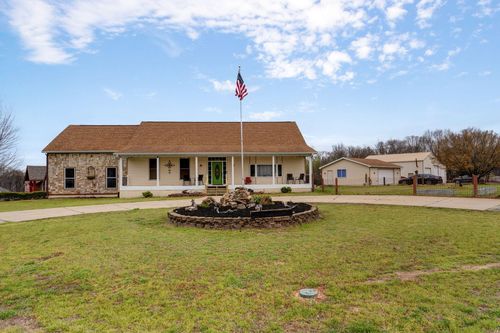 150 Live Oak Ln, Reeds Spring, MO, 65737-8220 | Card Image
