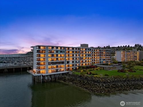207a-6533 Seaview Ave Nw, Seattle, WA, 98117-6045 | Card Image