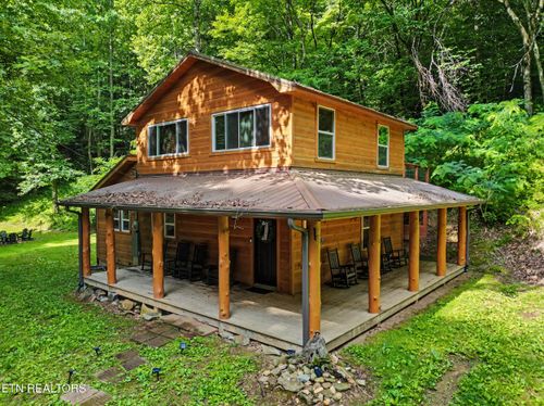 3616 Henry Town Rd, Sevierville, TN, 37876-6754 | Card Image