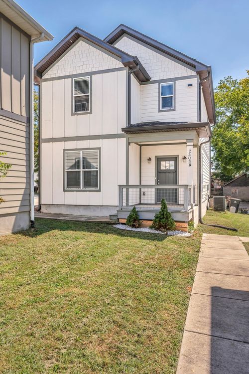 2405 Dowlan St, Nashville, TN, 37208 | Card Image