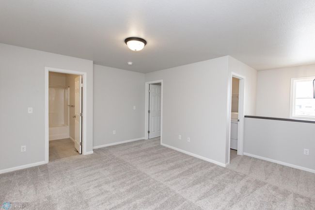 Upper foyer | Image 29