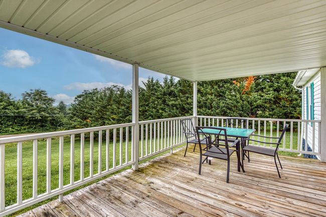12397 Prices Bridge Rd, House other with 3 bedrooms, 2 bathrooms and null parking in Glade Spring VA | Image 9