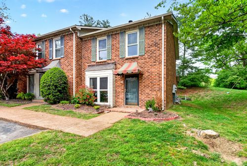528 Williamsburg Dr, Nashville, TN, 37214-4517 | Card Image