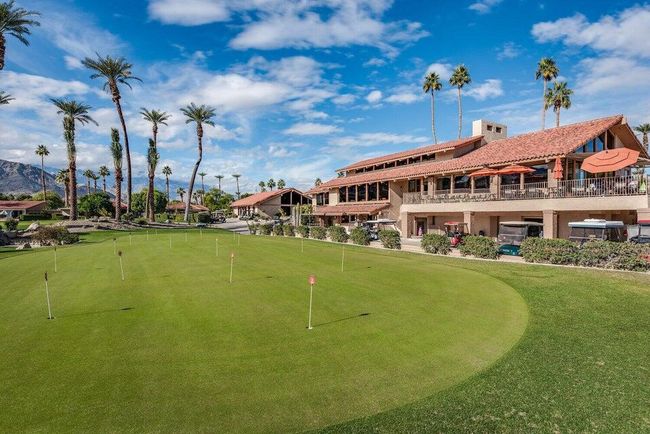 Putting Green | Image 38