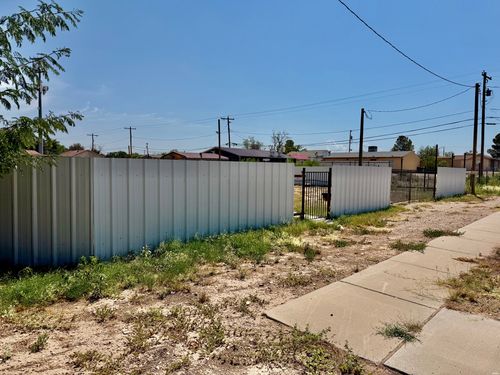 403 Laredo St, Carlsbad, NM, 88220-5427 | Card Image