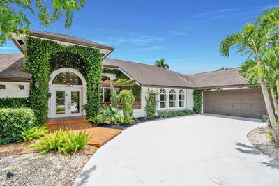 1968 Lynton Circle, House other with 3 bedrooms, 2 bathrooms and null parking in Wellington FL | Image 2