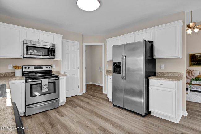 304 Big Tree Ln, House other with 3 bedrooms, 2 bathrooms and 1 parking in Chinquapin NC | Image 13
