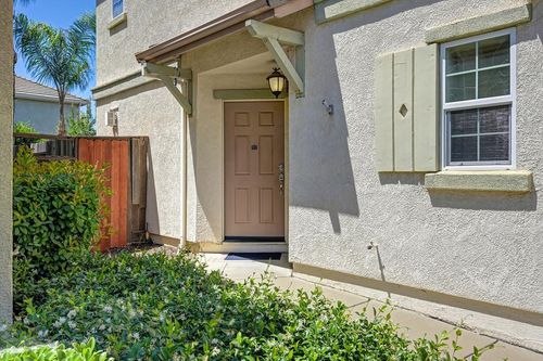 611 Equinox Loop, Lincoln, CA, 95648 | Card Image