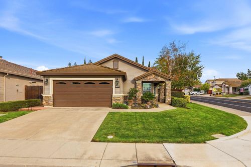 8499 Banyon Tree Ct, Elk Grove, CA, 95624-3909 | Card Image