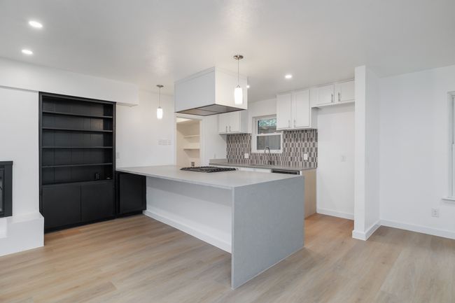 7211 Bucknell Dr, House other with 4 bedrooms, 4 bathrooms and null parking in Dallas TX | Image 12