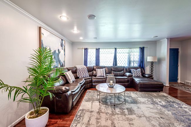 Living room | Image 9