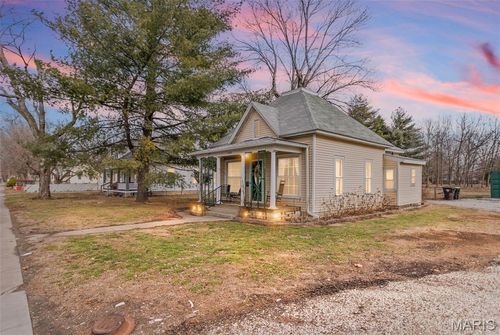 360 S Main St, White Hall, IL, 62092-1060 | Card Image