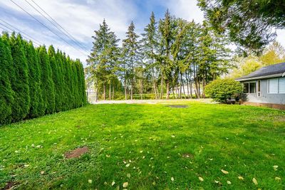 11394 240 St, House other with 3 bedrooms, 2 bathrooms and null parking in Maple Ridge BC | Image 3