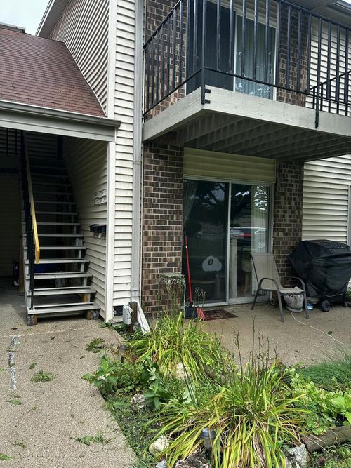 W170N11521 Armada Dr, Germantown, WI, 53022-3276 | Card Image