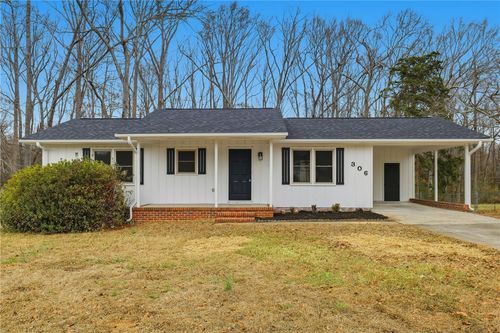 306 Bluefield Rd, Starr, SC, 29684-8905 | Card Image