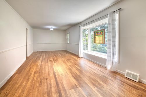 2000 Greenway East E, Southold, NY, 11957 | Card Image