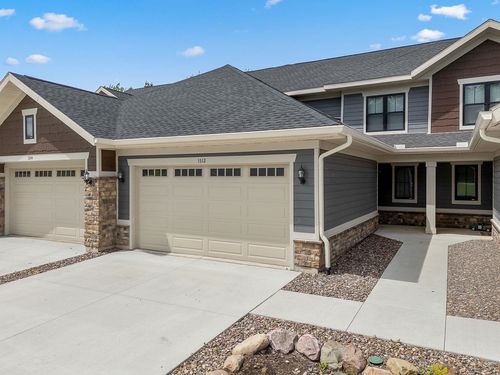 1512 Lake St, Baraboo, WI, 53913-3080 | Card Image