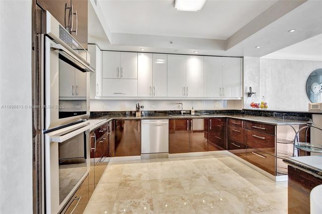 APT-2607 - 3201 Ne 183 Rd St, Condo with 3 bedrooms, 3 bathrooms and null parking in Aventura FL | Image 11
