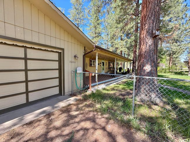 HOME - FRONT | Image 4