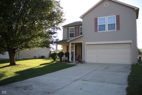 5610 Woodland Trace Blvd, Indianapolis, IN, 46237-3185 | Card Image