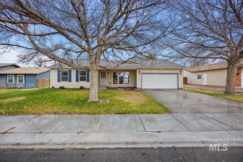 738 Aspenwood Ln, Twin Falls, ID, 83301-8219 | Card Image