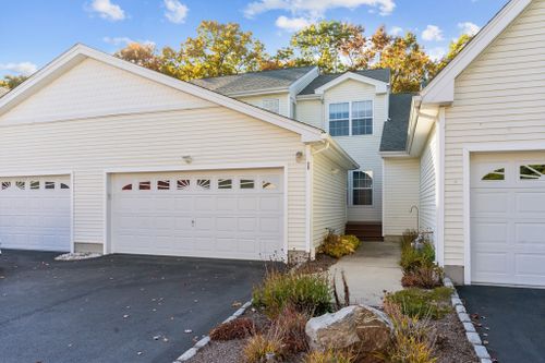 25-25 Silver Pines Blvd, North Smithfield, RI, 02896 | Card Image