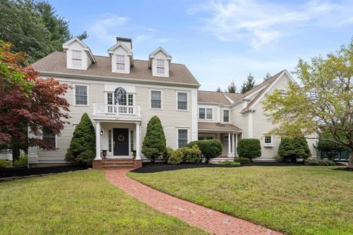 141 Deerfield Ln, Hanover, MA, 02339-3107 | Card Image