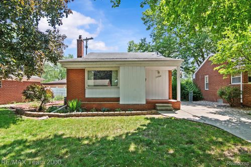 17309 Ray Ave, Allen Park, MI, 48101-1456 | Card Image