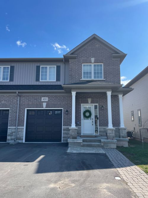 431 Williams Cres, Fort Erie, ON, L2A0E9 | Card Image