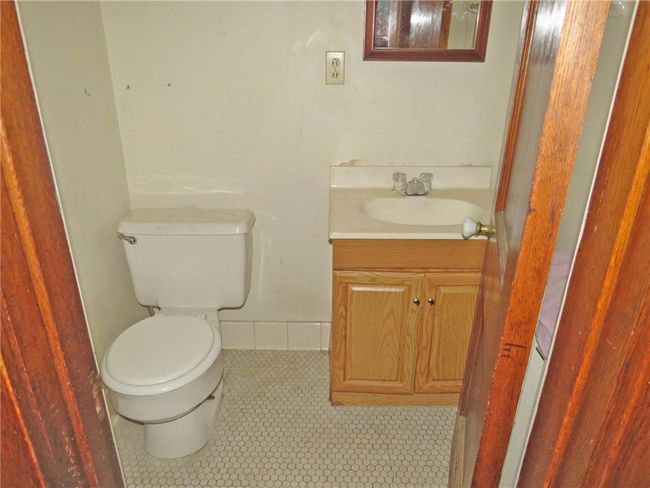 1302 Vance Ave, House other with 4 bedrooms, 2 bathrooms and 2 parking in Coraopolis PA | Image 24