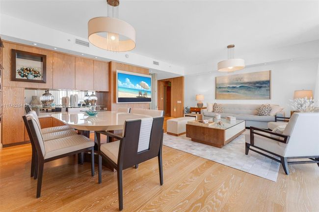 APT-2011 - 19400 Turnberry Way, Condo with 3 bedrooms, 3 bathrooms and null parking in Aventura FL | Image 12