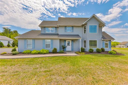 209 Terrace Dr, SAYLORSBURG, PA, 18353-9277 | Card Image