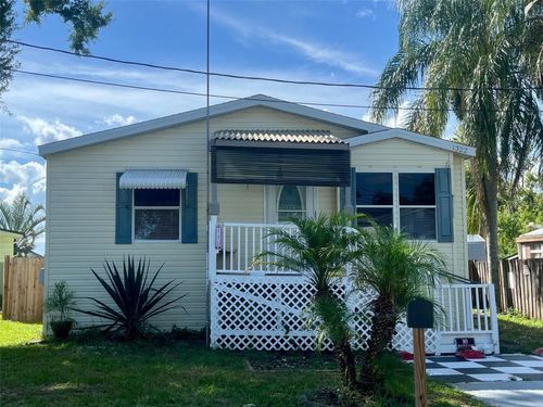 1322 Live Oak Pkwy, TARPON SPRINGS, FL, 34689-5216 | Card Image