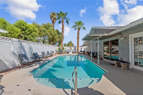 3673 Castille St, Las Vegas, NV, 89121-3555 | Card Image