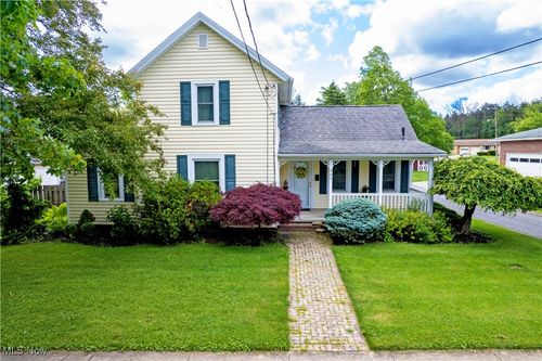 465 High St, Doylestown, OH, 44230-1376 | Card Image
