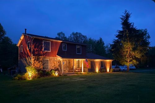 3392 Breezewood Ct, Ortonville, MI, 48462-9101 | Card Image