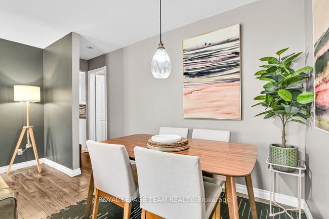 1 - 5 Timberview Way, Condo with 2 bedrooms, 3 bathrooms and 1 parking in Nepean ON | Image 11