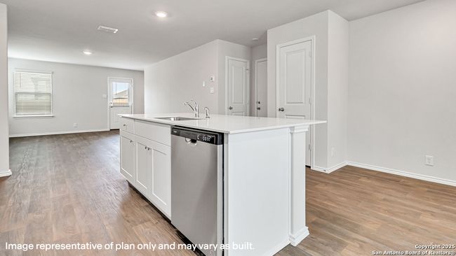 1136 Andean Emerald, House other with 5 bedrooms, 3 bathrooms and null parking in San Antonio TX | Image 13