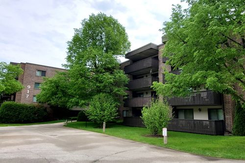 411-917 Vose Dr, Gurnee, IL, 60031-3193 | Card Image