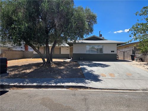 4647 Marnell Dr, Las Vegas, NV, 89121-6951 | Card Image