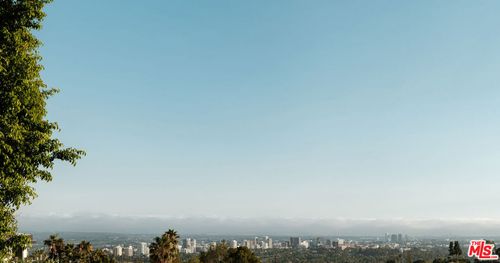 1705 Summitridge Dr, Beverly Hills, CA, 90210-1607 | Card Image