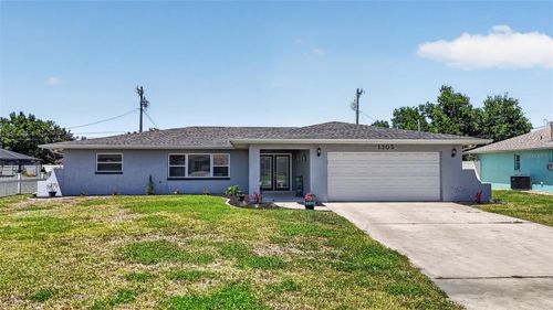1305 Se 37th Ter, Cape Coral, FL, 33904-7118 | Card Image