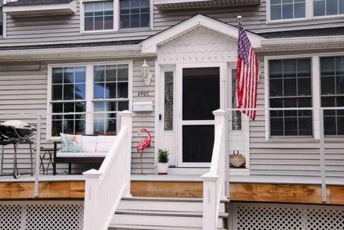 c-102 E Allen St, Winooski, VT, 05404-2254 | Card Image