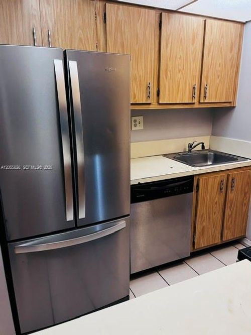 41-5831 Washington St, Hollywood, FL, 33023-7408 | Card Image
