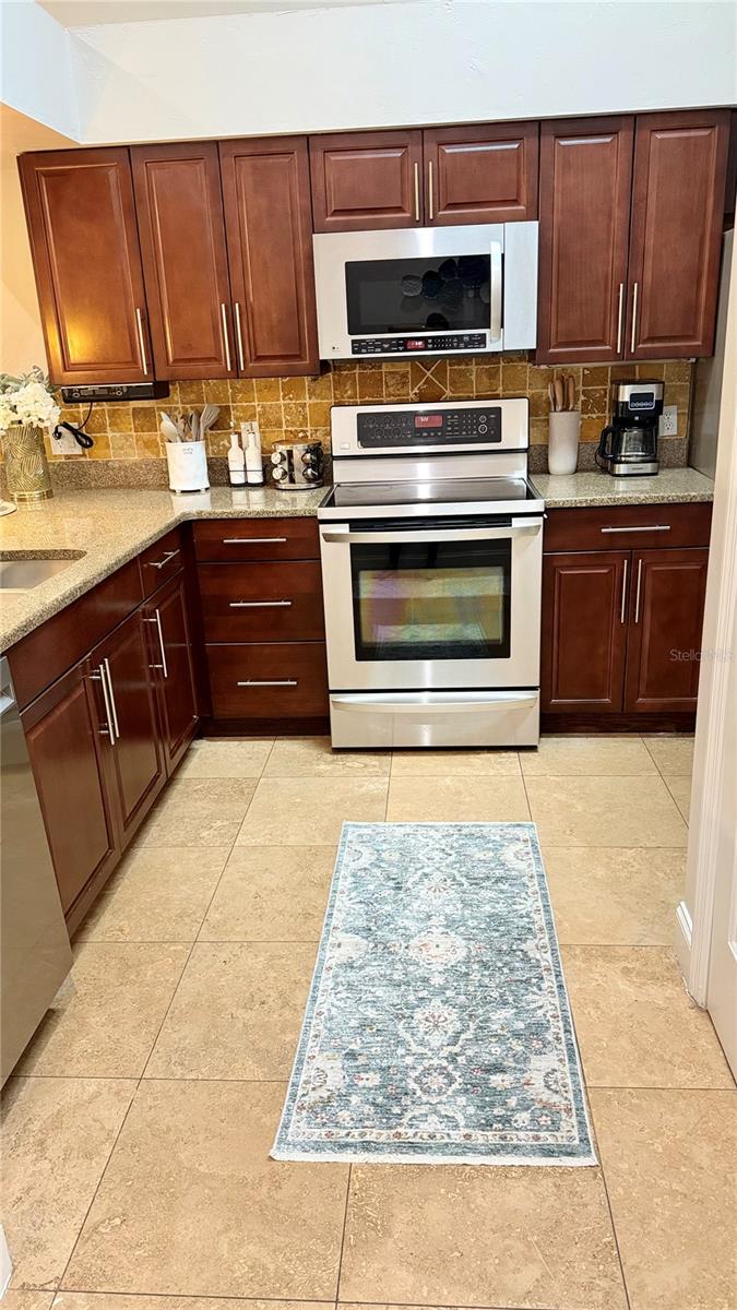 Residential Lease in GAINESVILLE 4