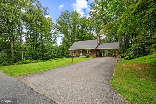 1508 Springlake Way S, SYKESVILLE, MD, 21784-8330 | Card Image